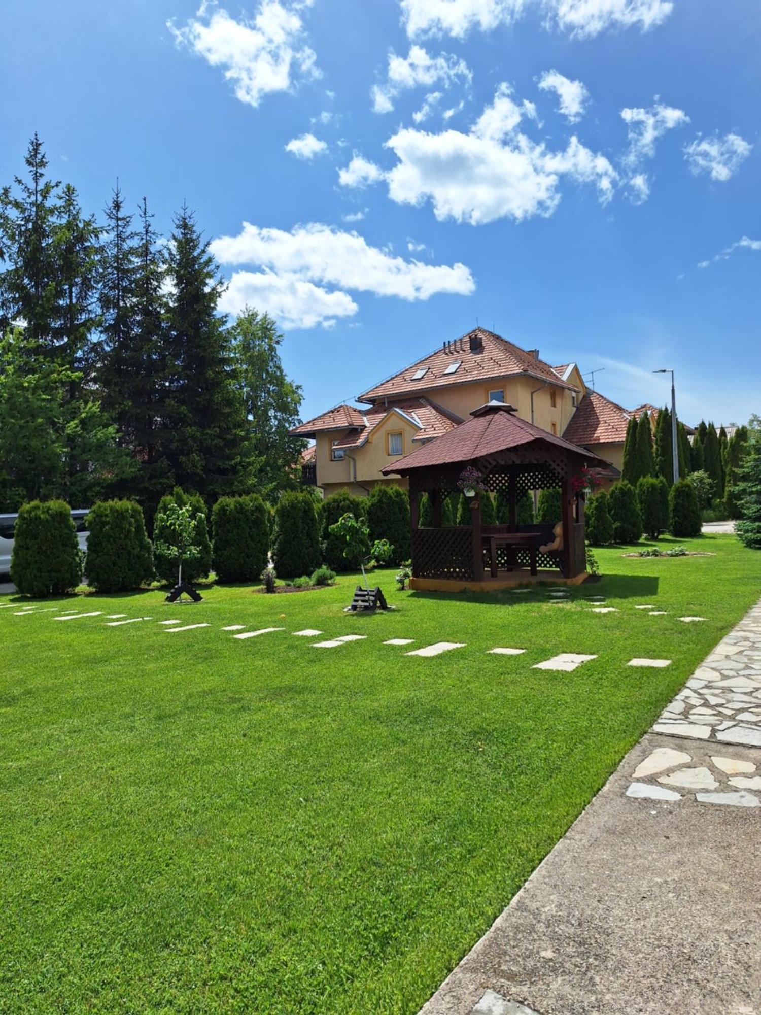 Apartmani Nika Zlatibor Exterior foto